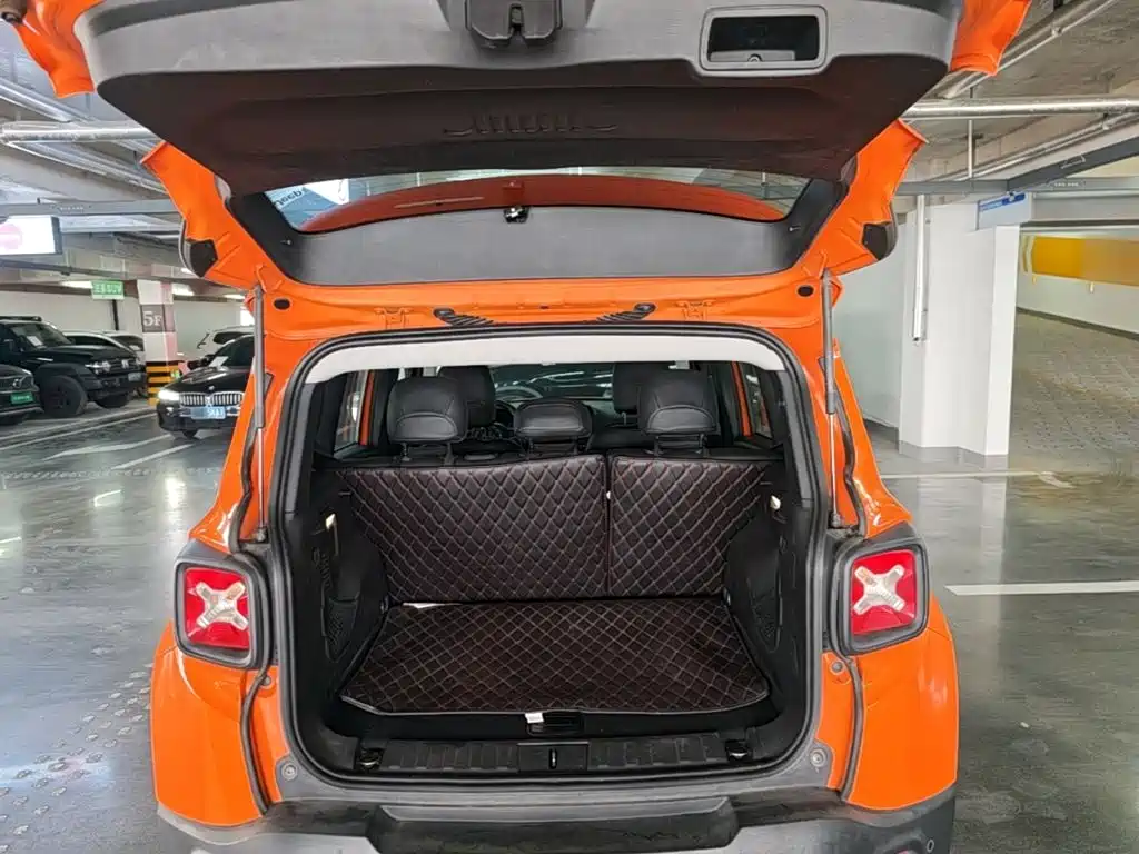 Jeep Renegade — миниатюра 10