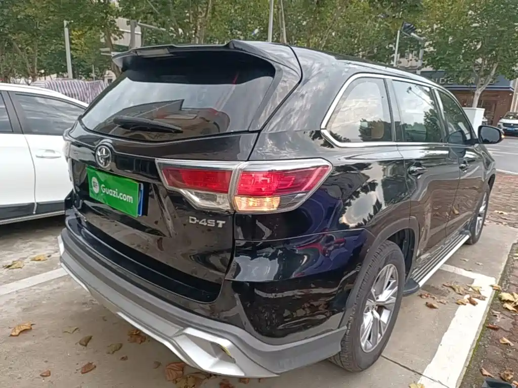 Toyota Highlander — миниатюра 7