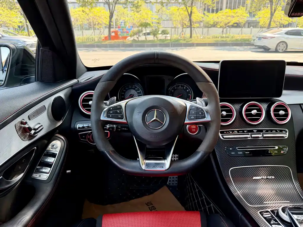 Mercedes-Benz C-Class AMG — миниатюра 10
