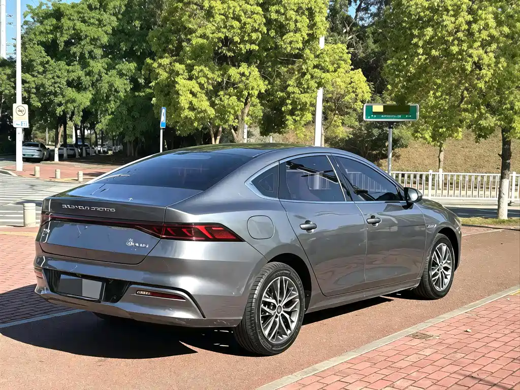 BYD Qin Plus — фотографии объявления, Фото 10