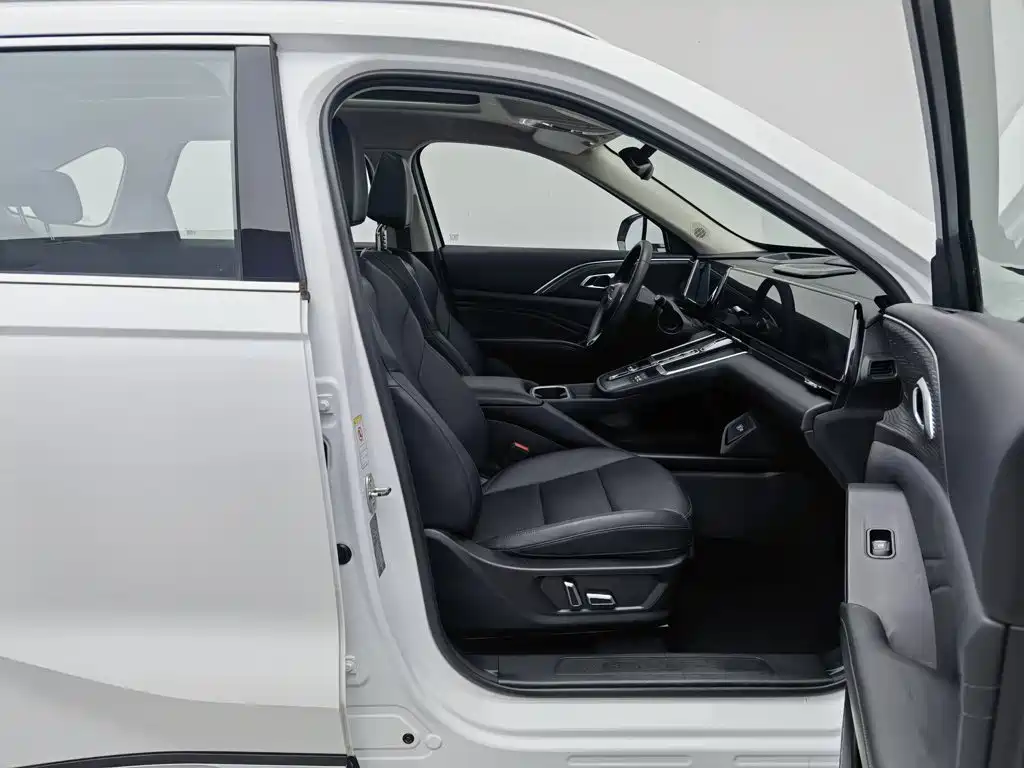 Haval Xiaolong MAX — миниатюра 23