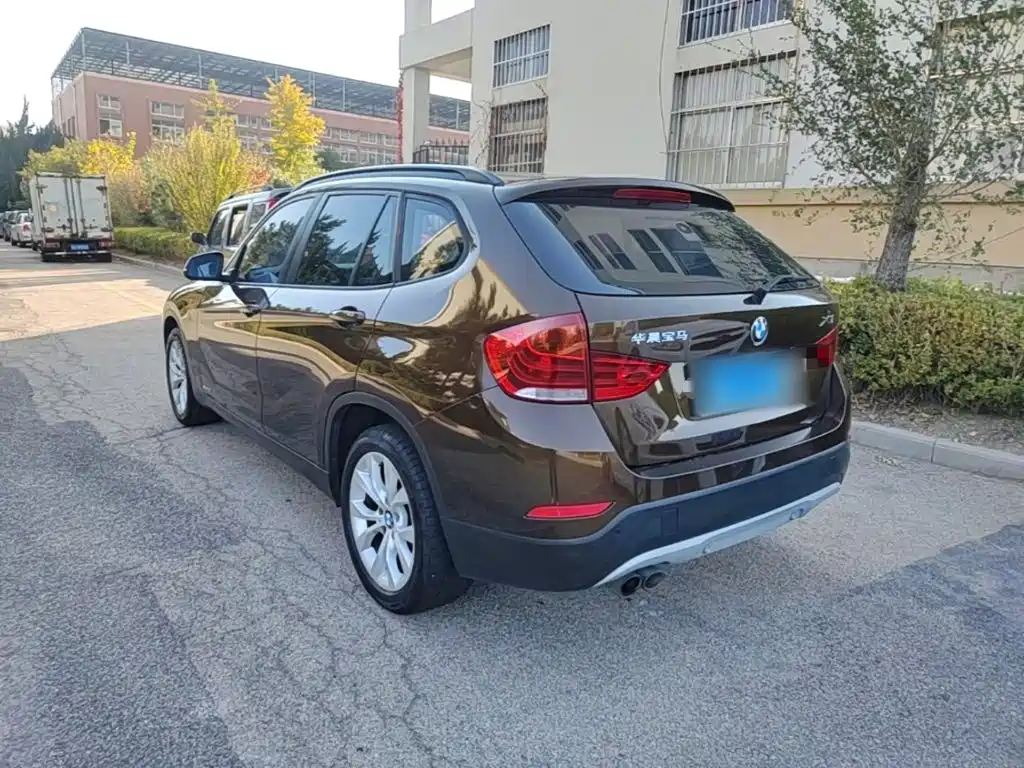 BMW X1 — миниатюра 5