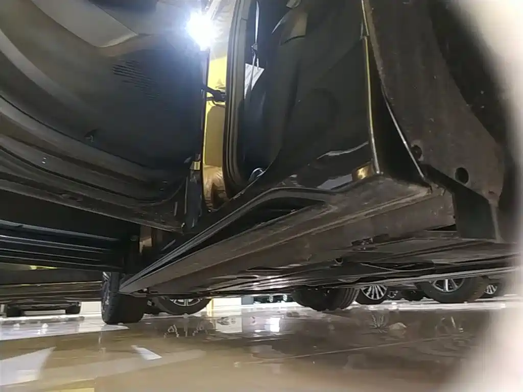 Lynk & Co 03 — фотографии объявления, Фото 22