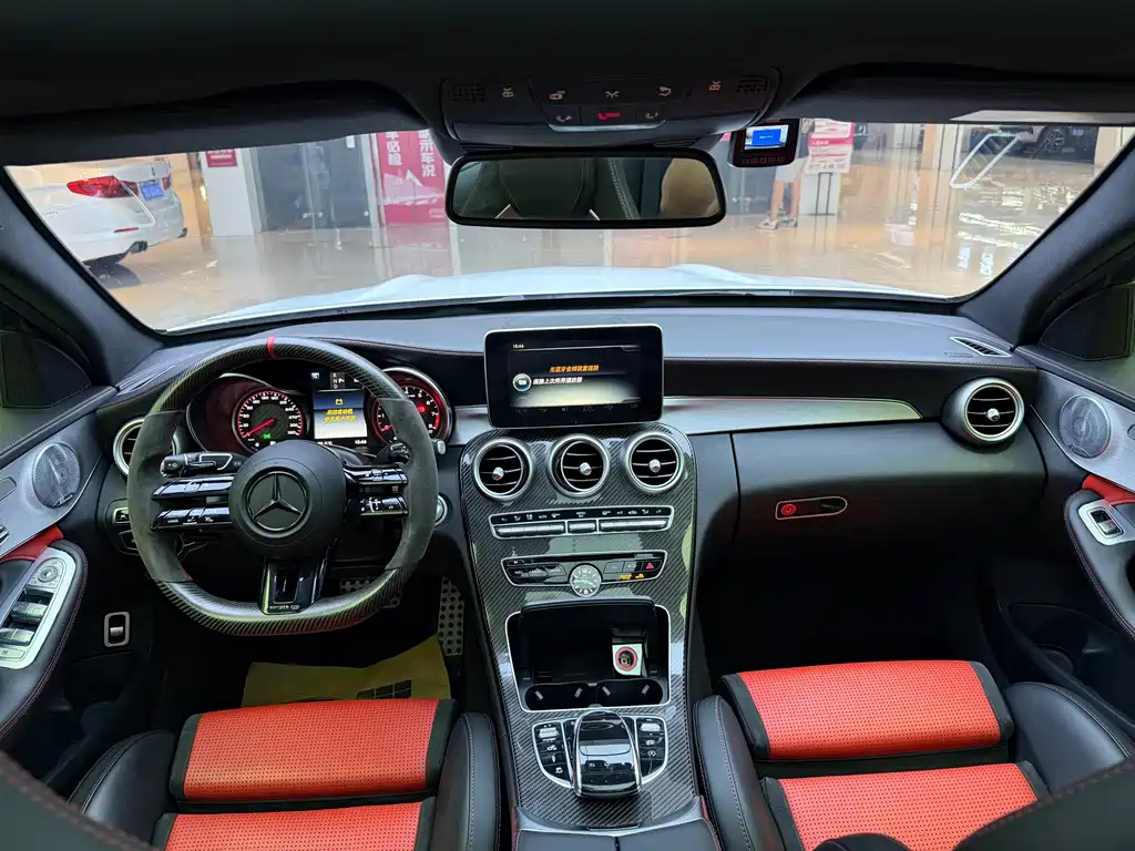 Mercedes-Benz C-Class AMG — миниатюра 12