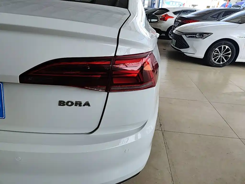 Volkswagen Bora — миниатюра 8