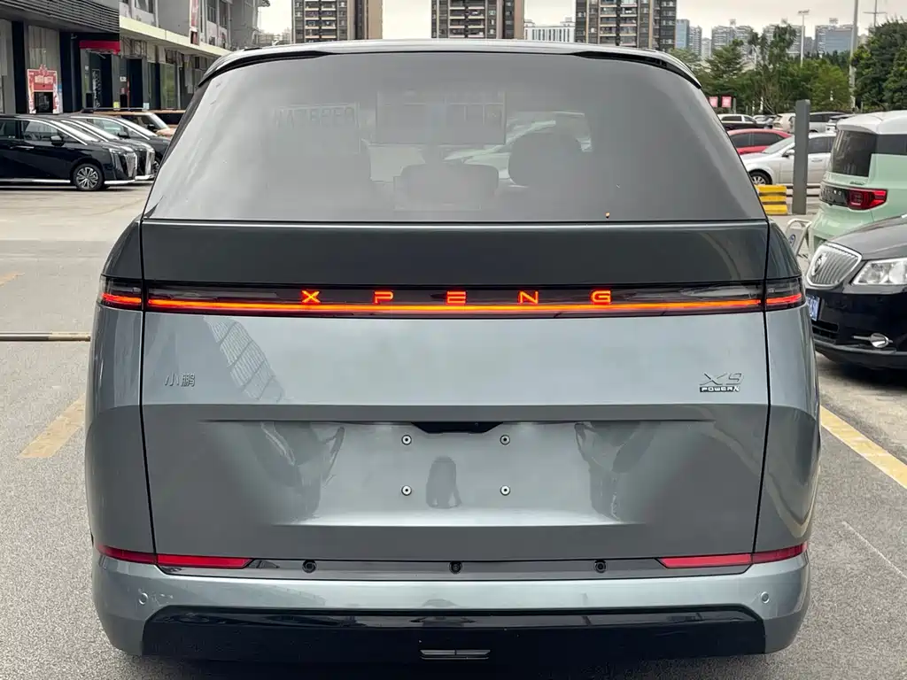 XPeng X9 — миниатюра 23