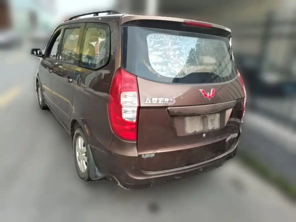 Wuling Hongguang — миниатюра 7