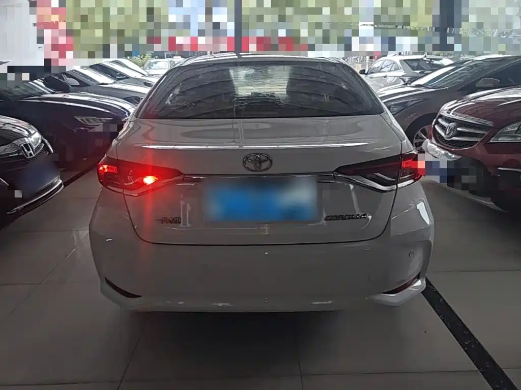 Toyota Corolla — миниатюра 6