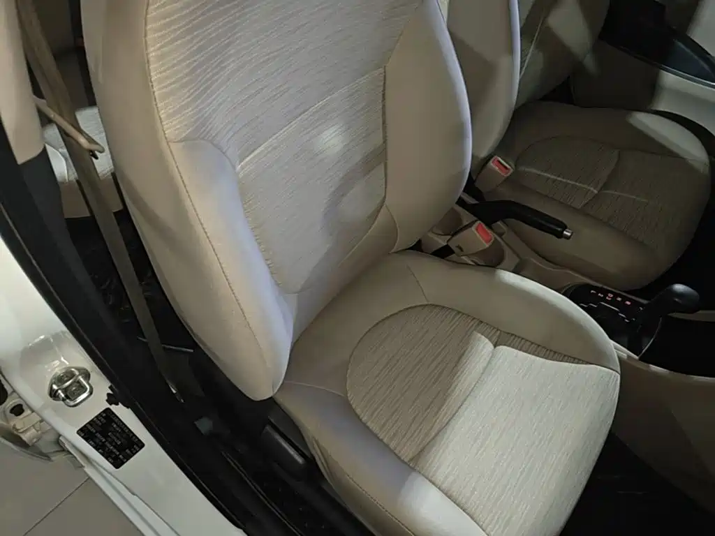 Hyundai Verna — миниатюра 25
