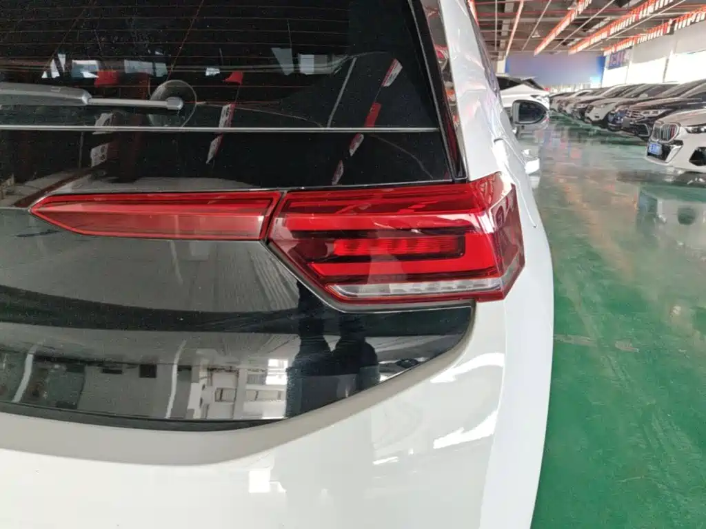 Volkswagen ID.3 — миниатюра 8
