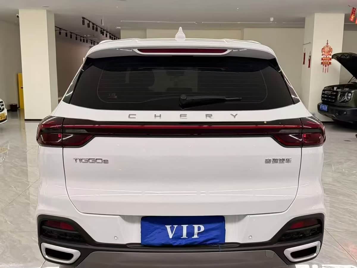 CHERY Tiggo 8 1.5 л 2024 г. Белый, пробег 27000 км