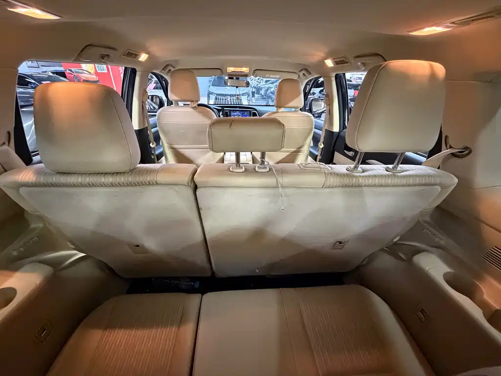 Toyota Highlander — миниатюра 12