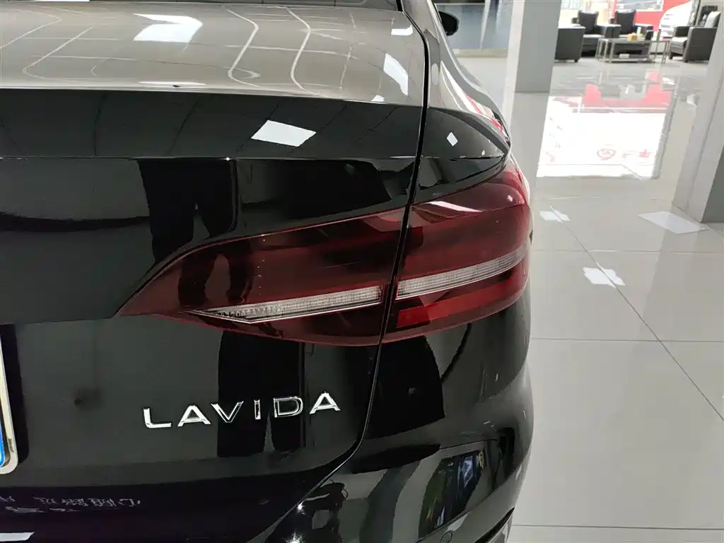 Volkswagen Lavida 2021 1.5L AT