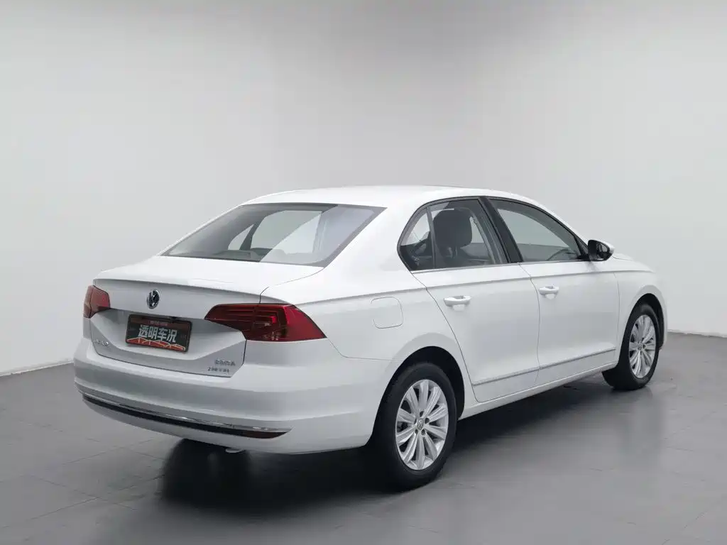 Volkswagen Bora — миниатюра 2