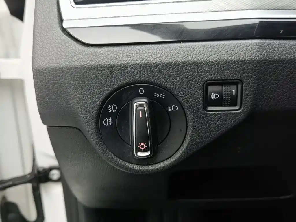 Volkswagen Bora — миниатюра 21