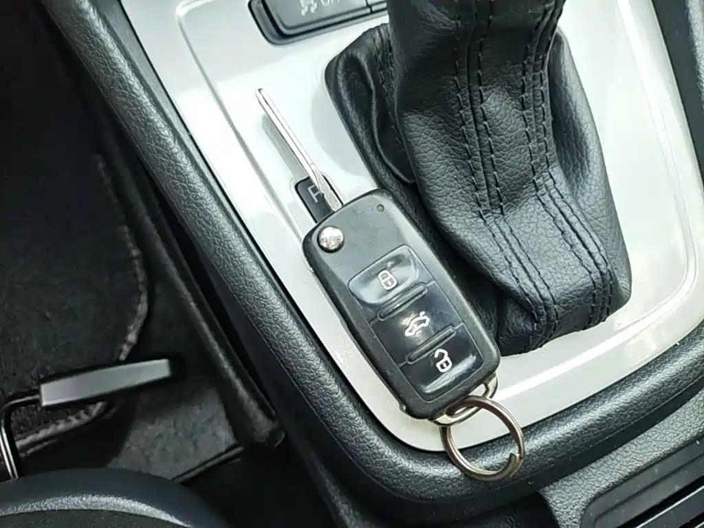 Volkswagen Lavida — миниатюра 9