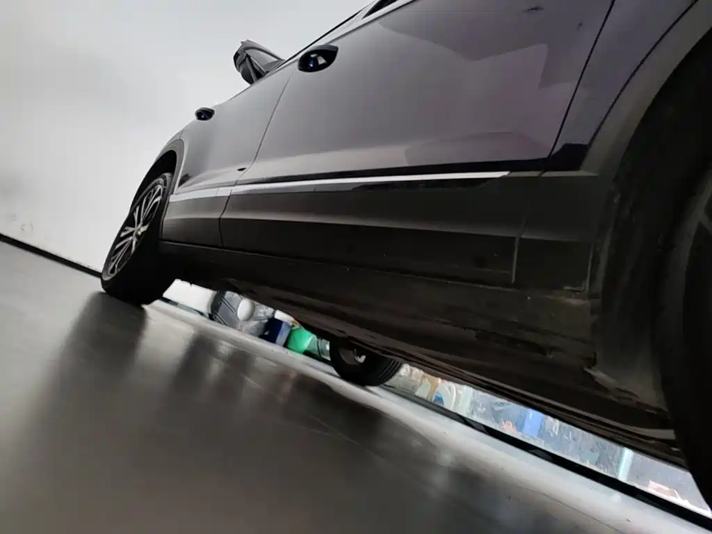 Volkswagen T-Roc — миниатюра 21