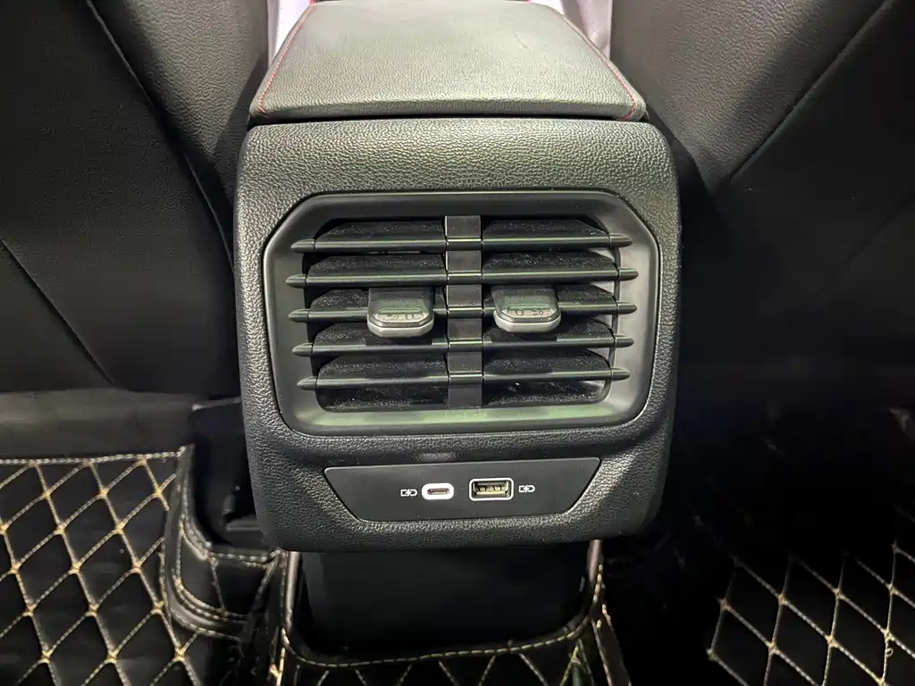 Volkswagen Lamando — миниатюра 15