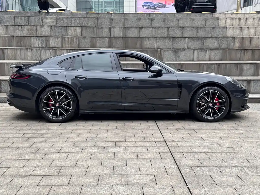 Porsche Panamera 2020 2.9T AT