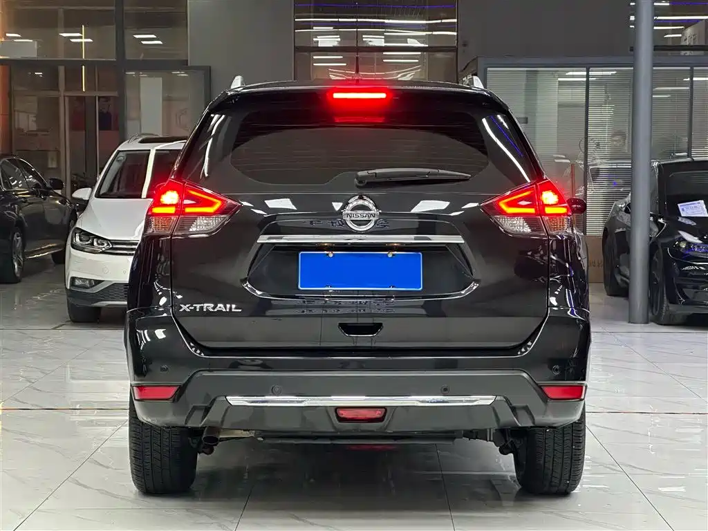 NISSAN QIJUN