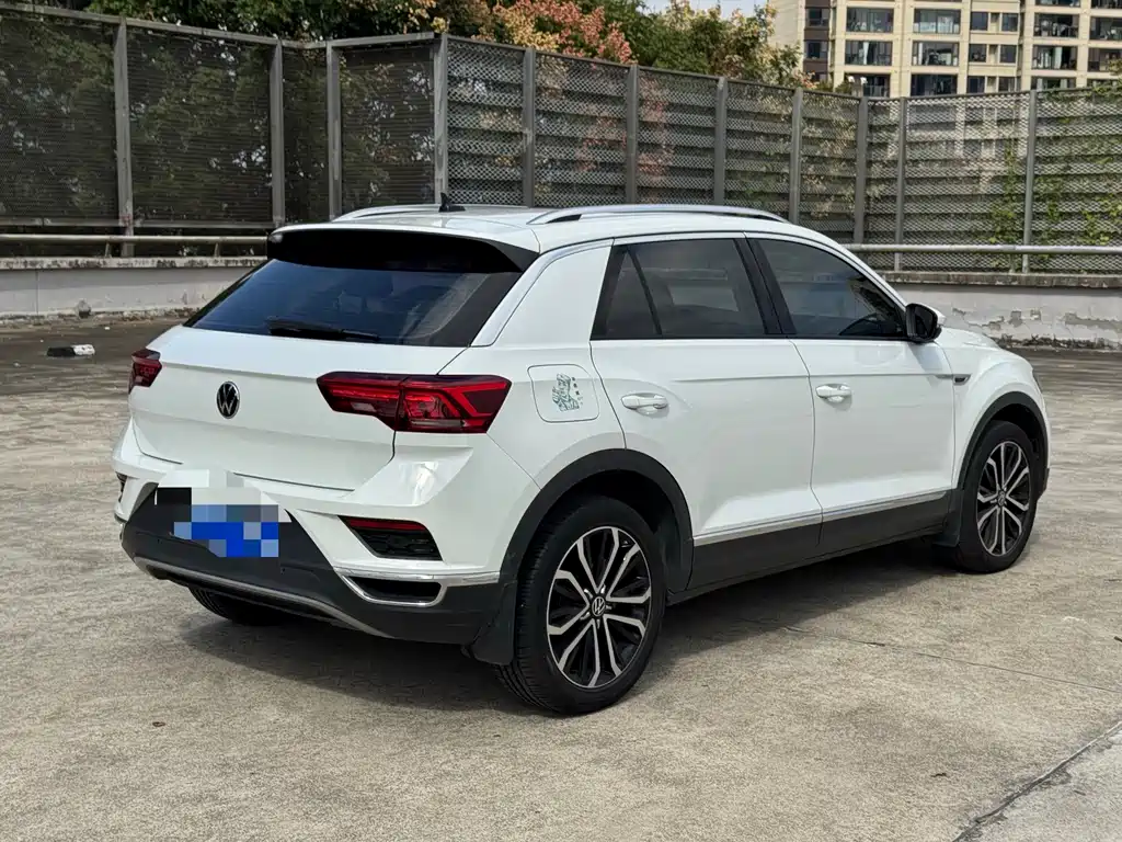 VOLKSWAGEN T ROC EXPLORING SONGS