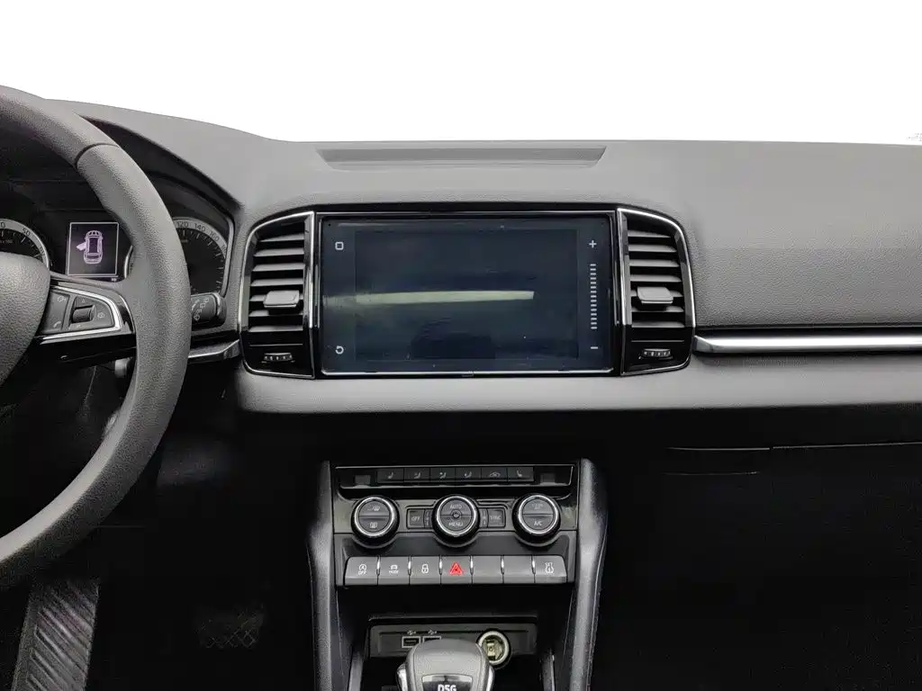 Skoda Karoq — миниатюра 12