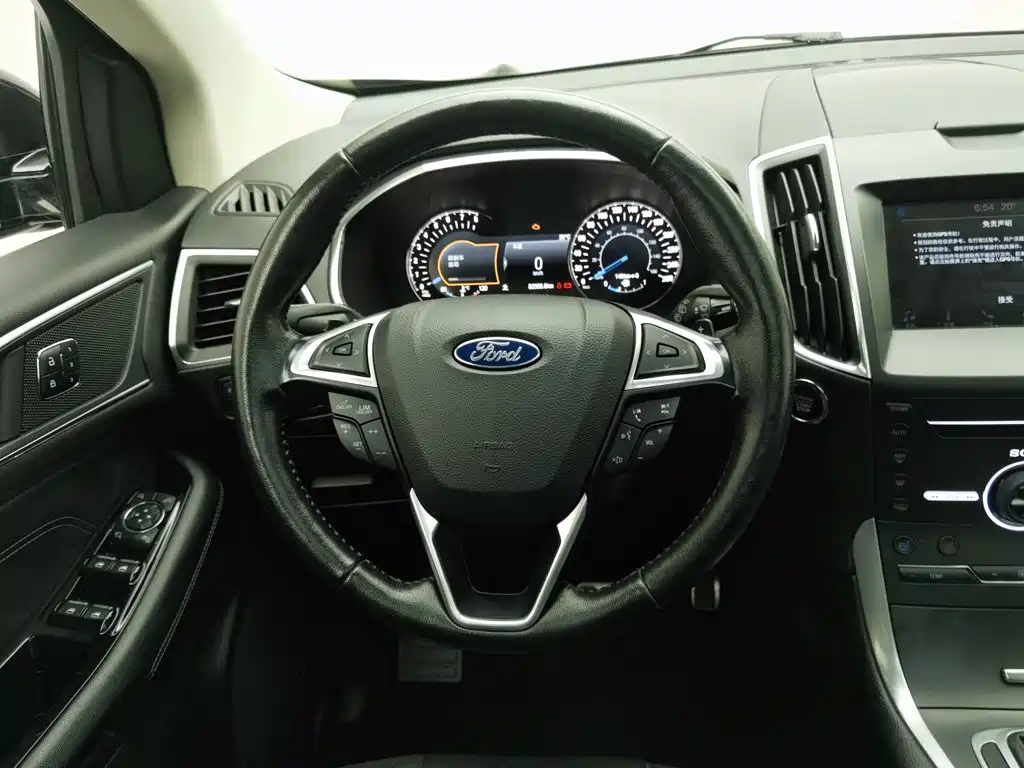 Ford Edge — миниатюра 11
