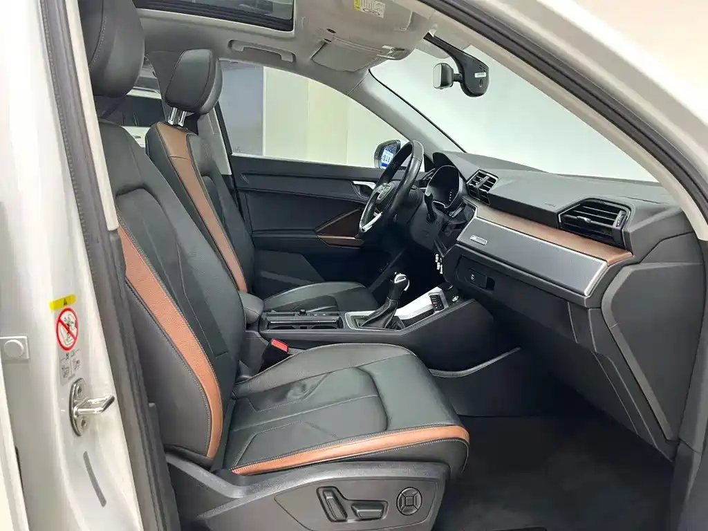 Audi Q3 — миниатюра 8