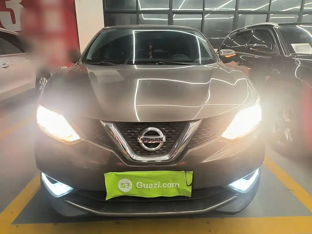 Nissan Qashqai — миниатюра 3