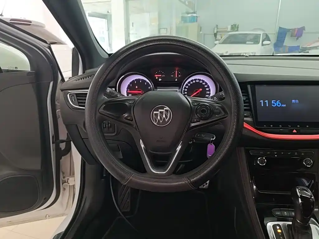 Buick Verano — миниатюра 11
