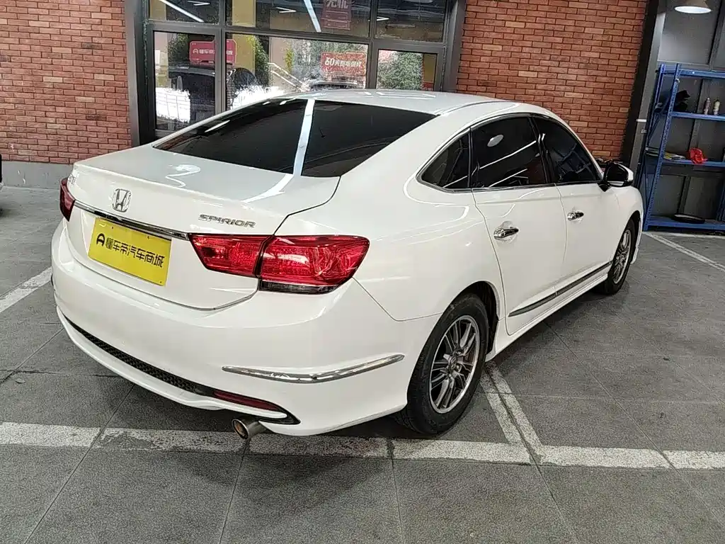 Honda Spirior — миниатюра 5