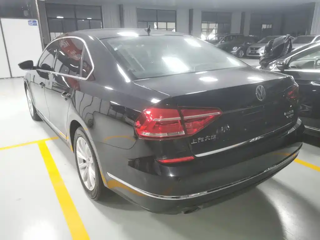 Volkswagen Passat — миниатюра 5
