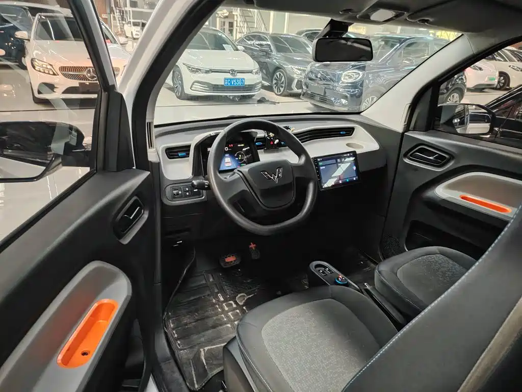 Wuling MINIEV — миниатюра 15