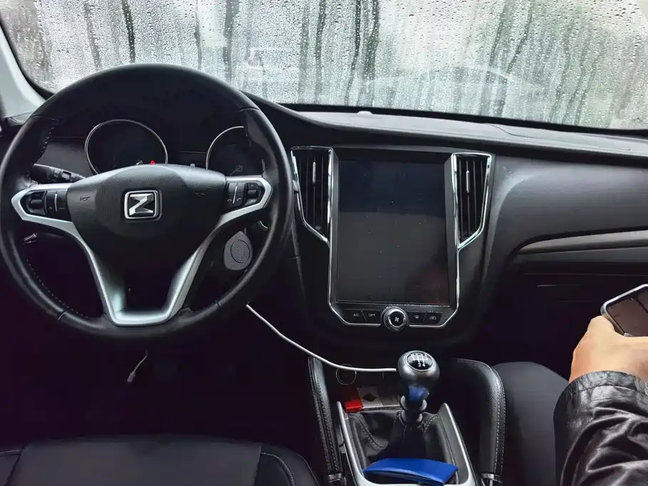 Zotye Zotye SR7 — миниатюра 13