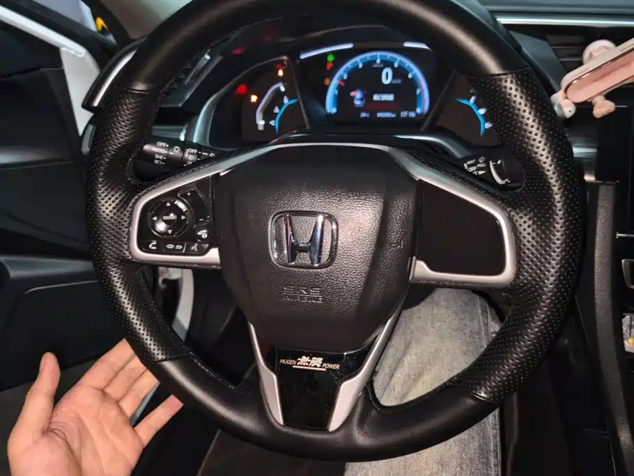Honda Civic — миниатюра 15