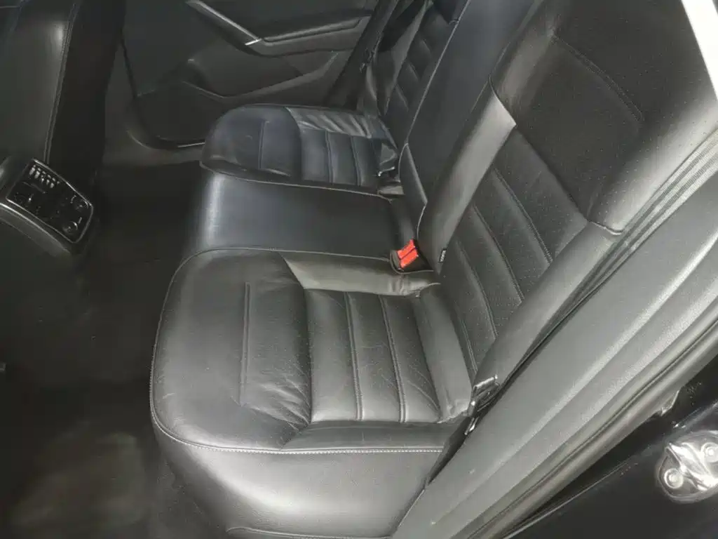 Volkswagen Passat — миниатюра 17