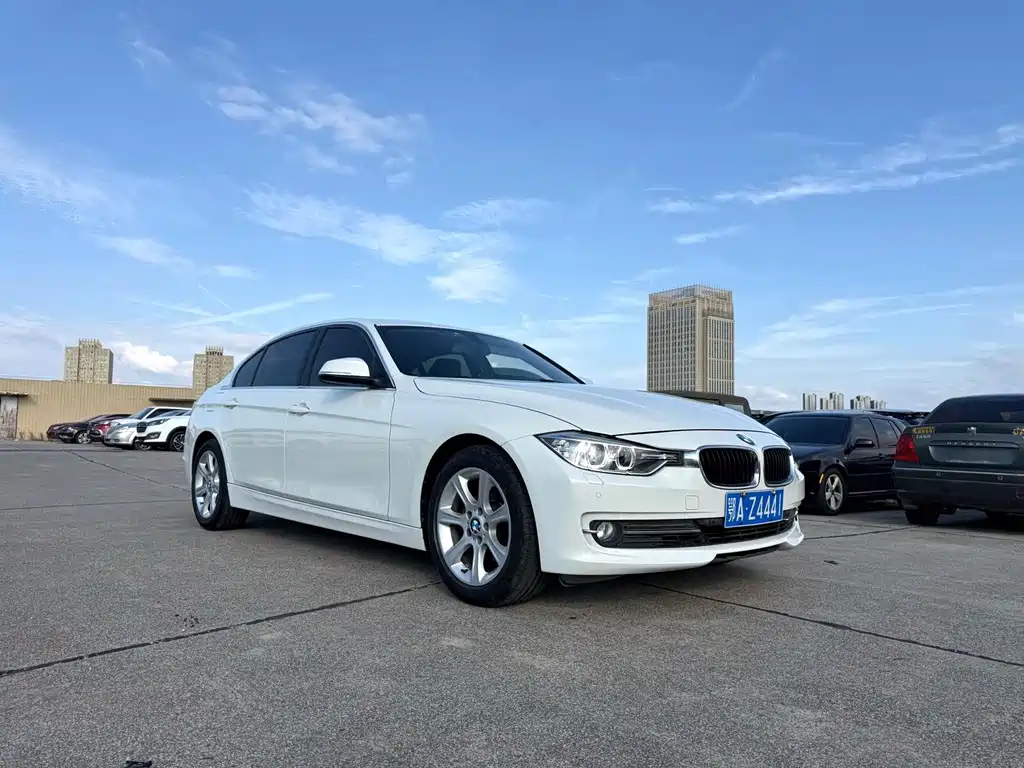 BMW 3 Series — миниатюра 3