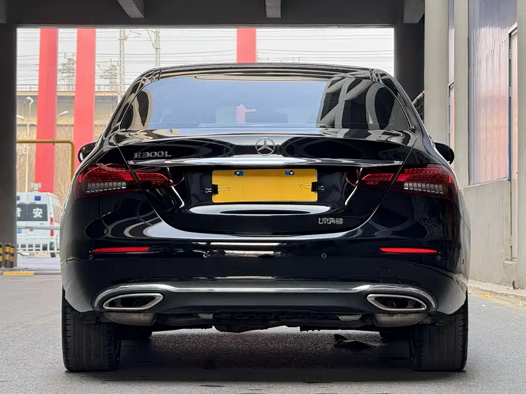 Mercedes-Benz E-Class E 2023 E 300 L Luxury