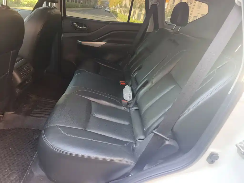 Nissan Terra — миниатюра 18