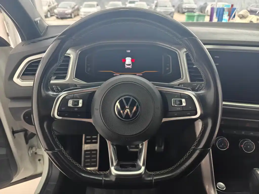 VOLKSWAGEN T ROC EXPLORING SONGS