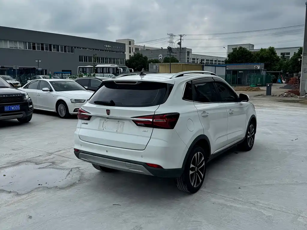 Roewe RX3 — миниатюра 17