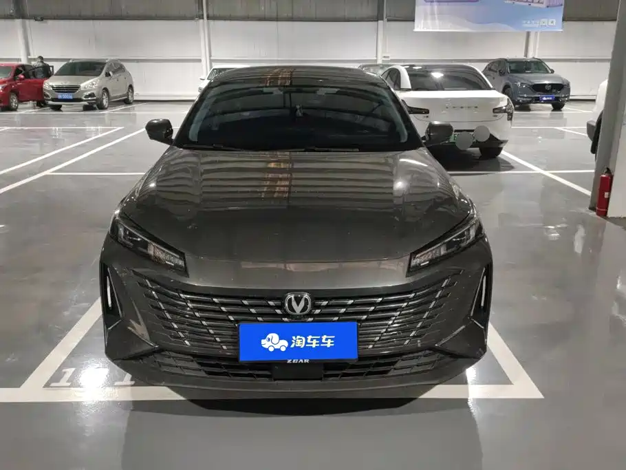 Changan Eado — миниатюра 2