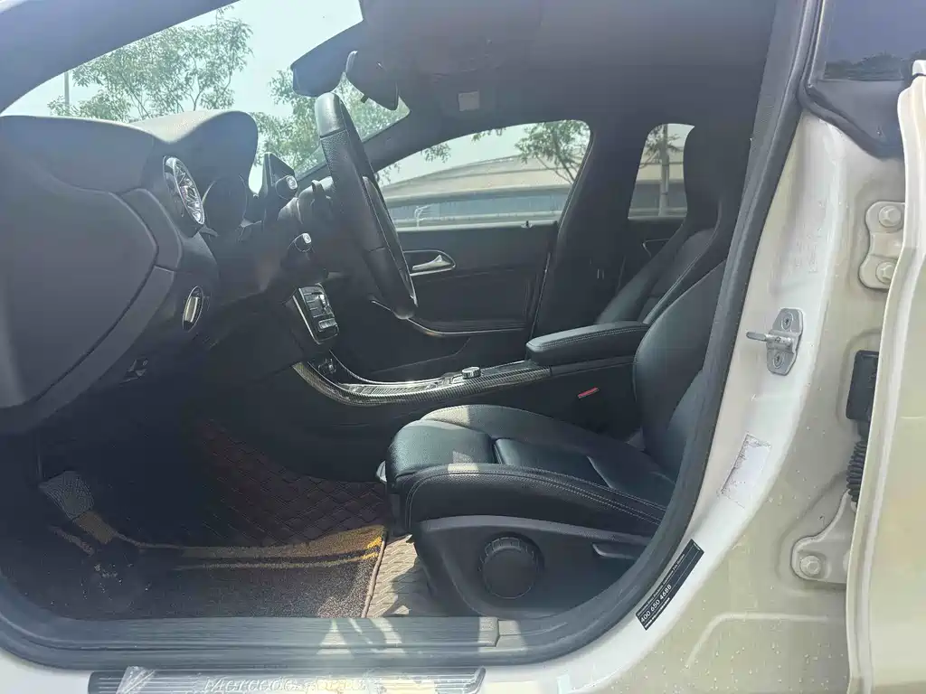 Mercedes-Benz CLA 2016 CLA 200