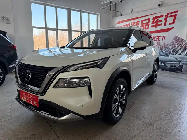 NISSAN QIJUN