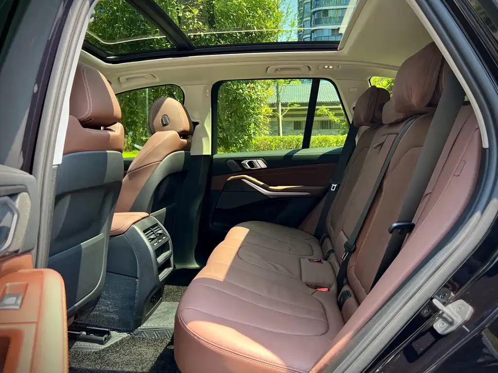 BMW X5 (Import) — миниатюра 13