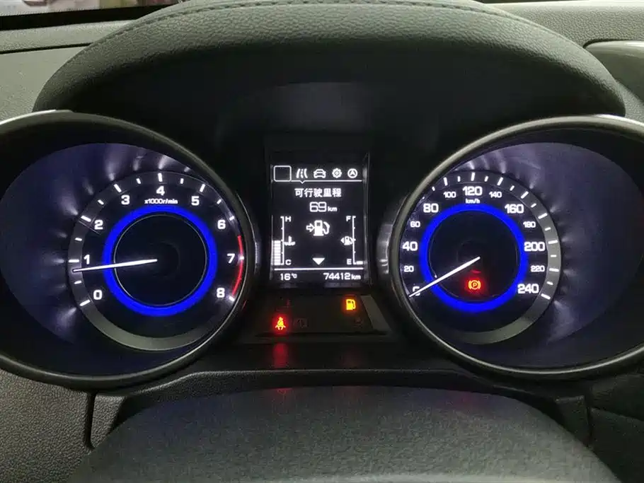 CHANGAN CS35