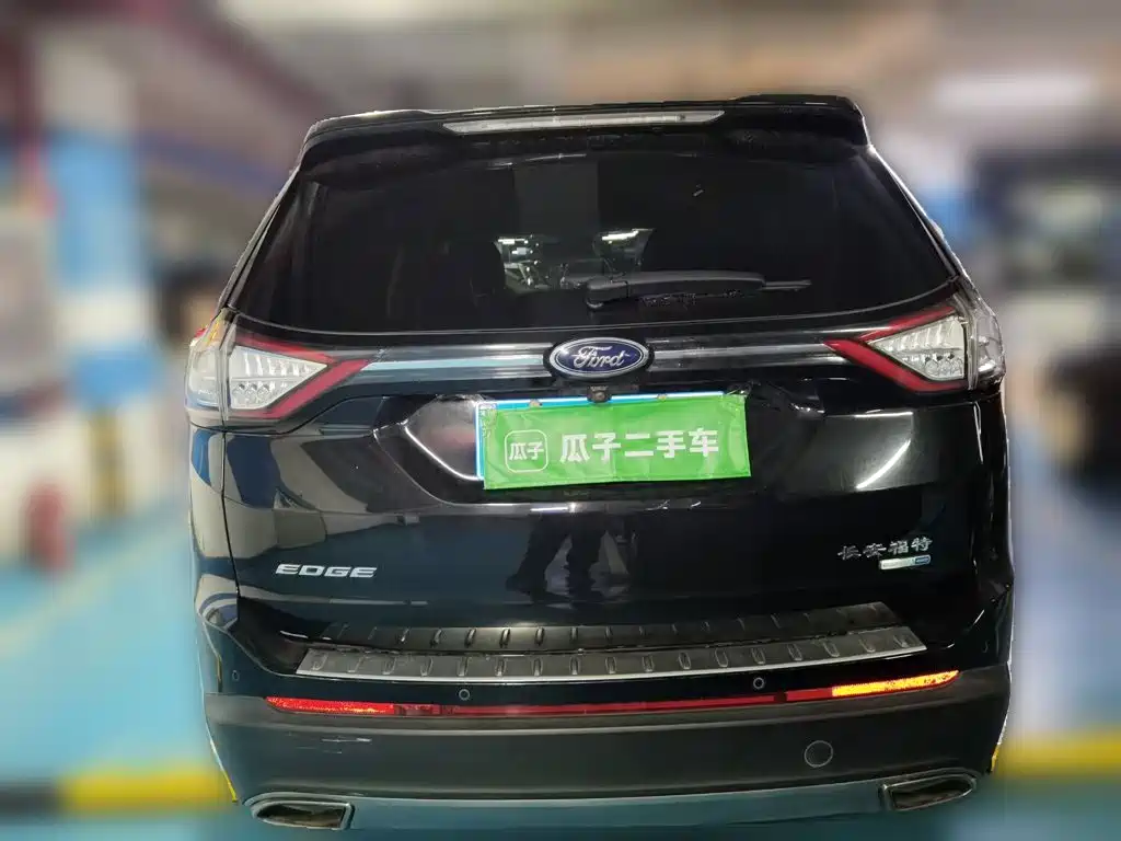 Ford Edge — миниатюра 5