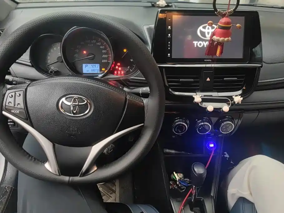 Toyota Vios FS — миниатюра 12