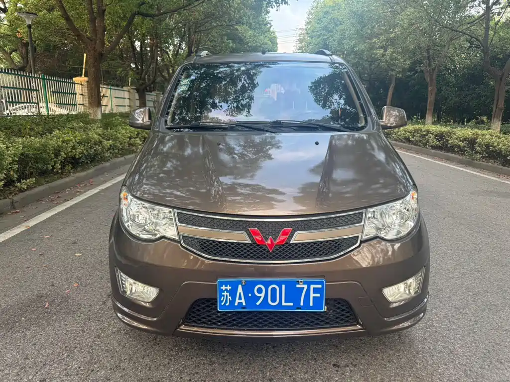 Wuling Hongguang — миниатюра 2