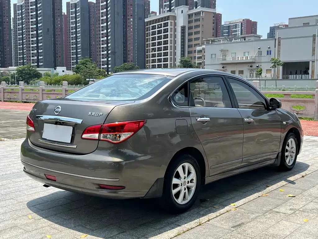 Nissan Sylphy 2012 1.6XE AT Comfort